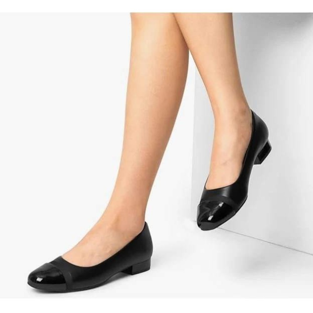 Clarks Juliet Monte Black Leather Cap Toe Block Heel Pumps Womens 5.5 M NEW